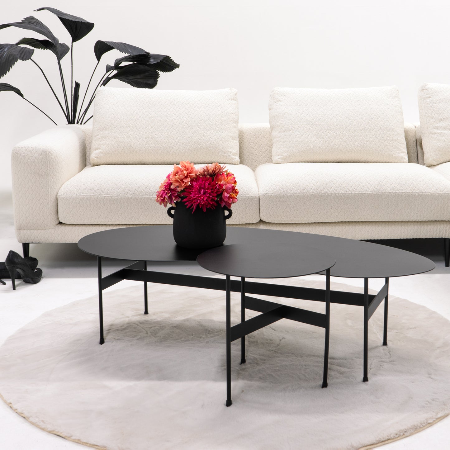 MARA KIDNEY Coffee table - Black