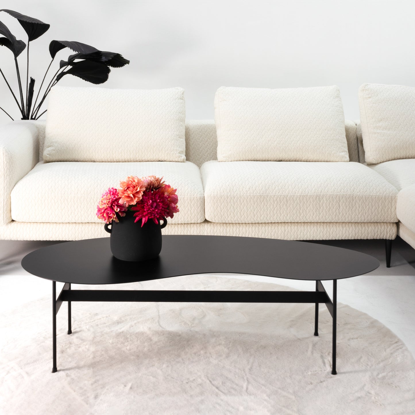 MARA KIDNEY Coffee table - Black